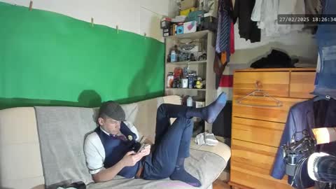 Snapshot of telepaticman chatting on February 27, 5:26 pm Virg Lszl online show from February 27, 5:26 pm