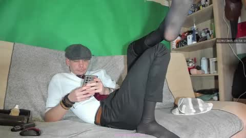 Snapshot of telepaticman chatting on March 11, 6:52 pm Virg Lszl online show from March 11, 6:52 pm