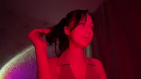 temptingvision online show from November 1, 2:05 pm