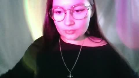 tendre_amelia online show from April 8, 4:37 am