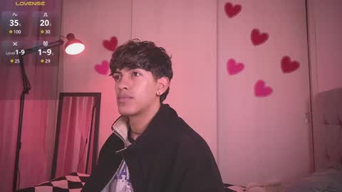 teo brown Independent model online show from March 10, 1:10 pm