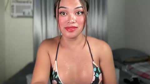 TERRI  the girl will hunt you online show from January 26, 1:41 am