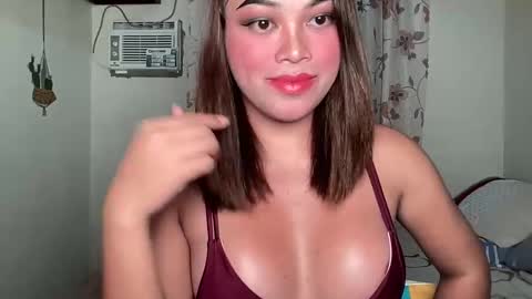 TERRI  the girl will hunt you online show from January 24, 1:45 am
