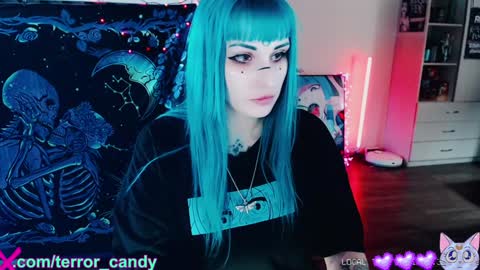 CRY BABY online show from January 18, 8:20 am