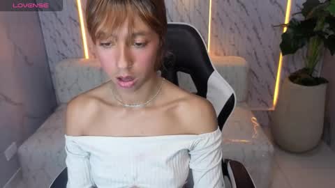 Online 800 to 1400 online show from October 7, 12:45 pm