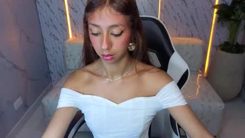 Online 800 to 1400 online show from October 31, 3:01 pm