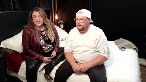 Tessa and Jaxon online show from October 12, 6:06 am