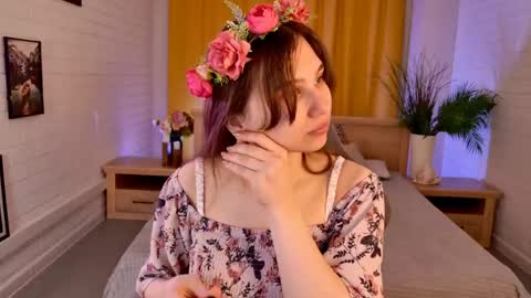 Tessa online show from May 19, 5:14 am