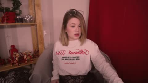 TESSA online show from January 16, 7:49 am