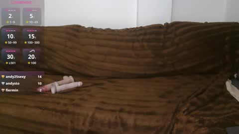 Busty Sandra online show from March 24, 12:44 pm