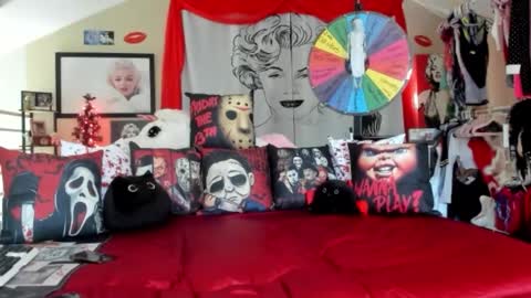 peachy online show from October 19, 7:29 pm