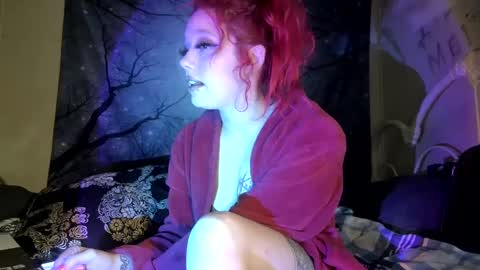 Snapshot of texaspregogrllll chatting on February 13, 3:35 pm TEXASGIRLLLL online show from February 13, 3:35 pm