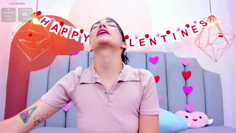 Snapshot of thailycherry chatting on February 11, 7:48 pm Thaily online show from February 11, 7:48 pm