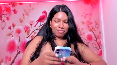 Snapshot of thais_waldrof chatting on February 4, 4:37 am Andreina online show from February 4, 4:37 am