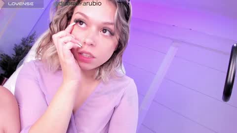 Snapshot of thalia21_ chatting on February 1, 7:47 am Thalia21 online show from February 1, 7:47 am