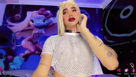 Thalia Girl online show from October 28, 2:12 am