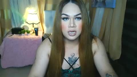 thaliafoxyummy online show from February 5, 11:25 am