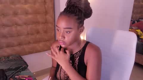 thaliaocean online show from October 21, 12:43 pm