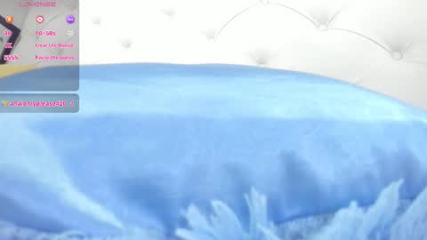 Snapshot of thaliia_gomez chatting on February 18, 10:14 pm online show from February 18, 10:14 pm