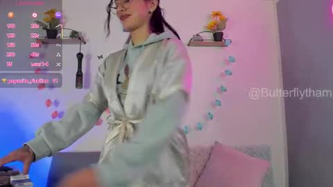 thamara_cooper_ online show from January 19, 7:18 am