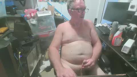 thang5545 online show from March 28, 3:52 am