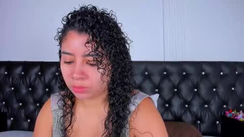 thara webstter online show from September 11, 12:06 pm