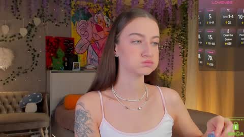 Your Eva online show from December 2, 4:02 am