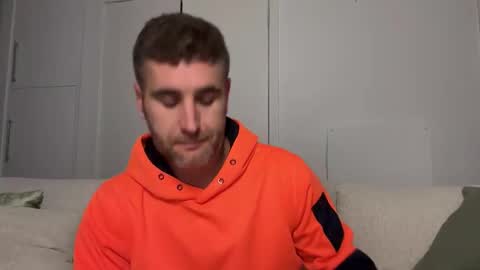 thataustralianguy11 online show from May 26, 9:26 am