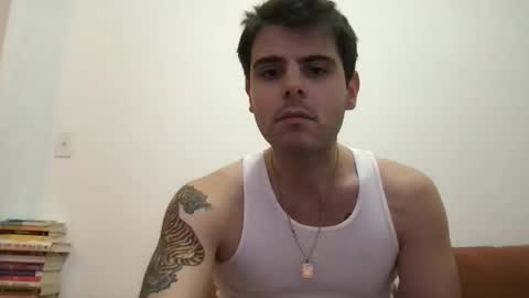 Snapshot of thatfeelsgoood chatting on January 2, 10:22 pm thatfeelsgoood online show from January 2, 10:22 pm