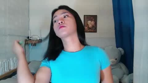 thatsmaecake18 online show from February 26, 11:30 pm