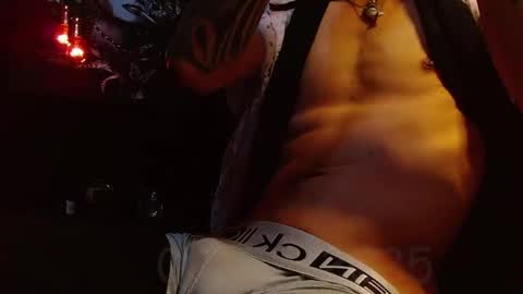 Snapshot of the_anfitrion69 chatting on February 3, 8:57 am GIORGGIO online show from February 3, 8:57 am
