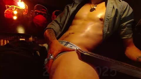 Snapshot of the_anfitrion69 chatting on March 4, 9:43 pm GIORGGIO online show from March 4, 9:43 pm