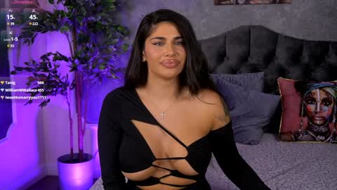 Snapshot of the_arabian_princess chatting on February 5, 9:15 am Aisha online show from February 5, 9:15 am
