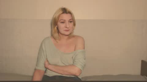 Eva online show from November 3, 10:33 pm