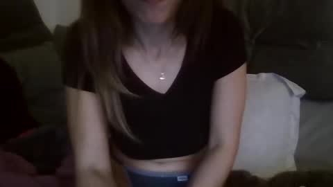 the crazy travellers online show from March 19, 6:24 pm