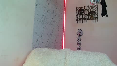 Sean OPry   online show from October 13, 4:25 am