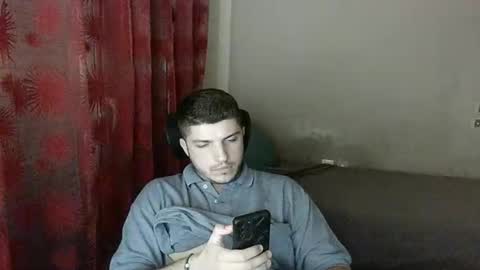 Snapshot of the_fetish_g chatting on September 18, 5:17 pm Professional Kinkster online show from September 18, 5:17 pm