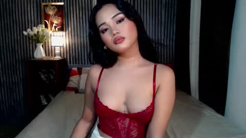 IG Lisa Avery Monroe online show from January 16, 11:08 am