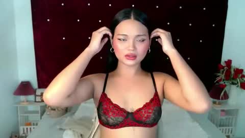 IG Lisa Avery Monroe online show from September 30, 9:09 am