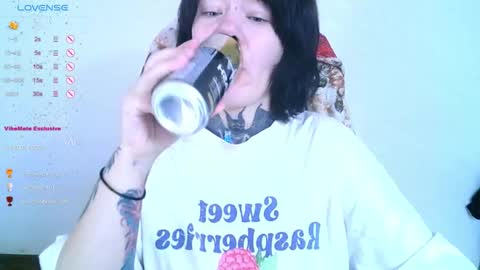 the_ice_owl online show from October 12, 5:33 am