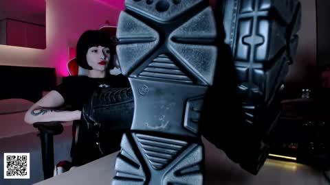 Goddess Misha online show from November 16, 9:28 pm