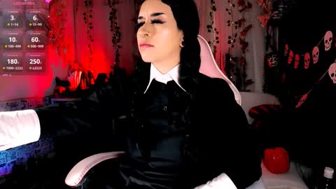 ...  ... online show from October 18, 5:33 am