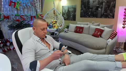the_mann_69 online show from December 26, 6:09 am