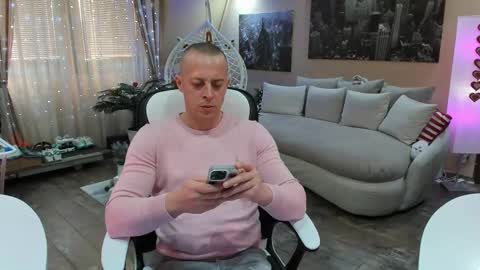the_mann_69 online show from February 15, 6:23 am