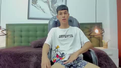   T H E    M A R K   K I N G online show from October 7, 5:53 pm