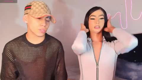 nahia y keylor online show from May 15, 3:48 am