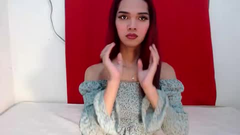 thea121698 online show from November 3, 10:16 am