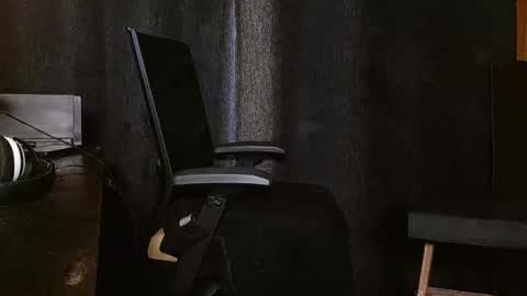 Blue and Red online show from March 23, 12:43 pm