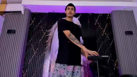 DEAN AND MARY online show from February 15, 12:26 pm