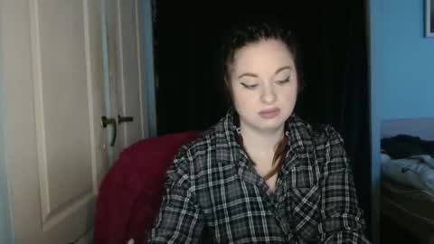 raissa online show from April 5, 3:42 pm